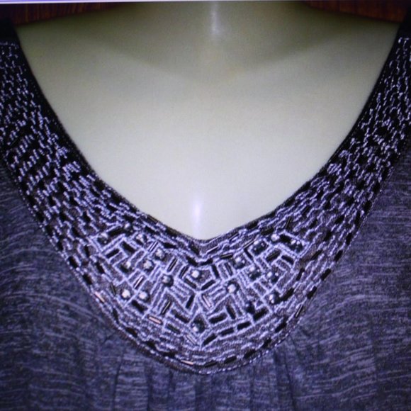 Lavish Embellished Neck Top - Picture 3 of 4